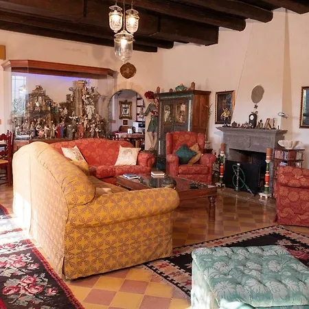 Borgo Riccio Torchiara