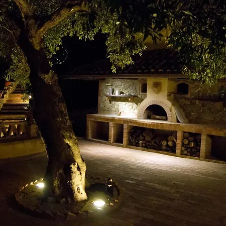 Borgo Riccio Torchiara