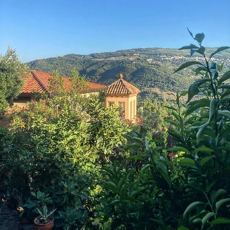 منزل ريفي Borgo Riccio